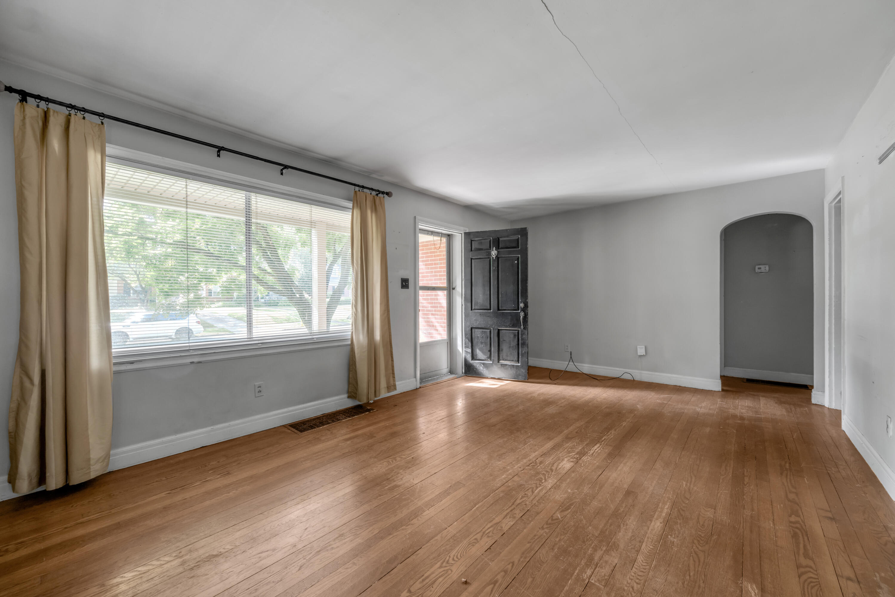 345 Colony Boulevard Property Photo 4