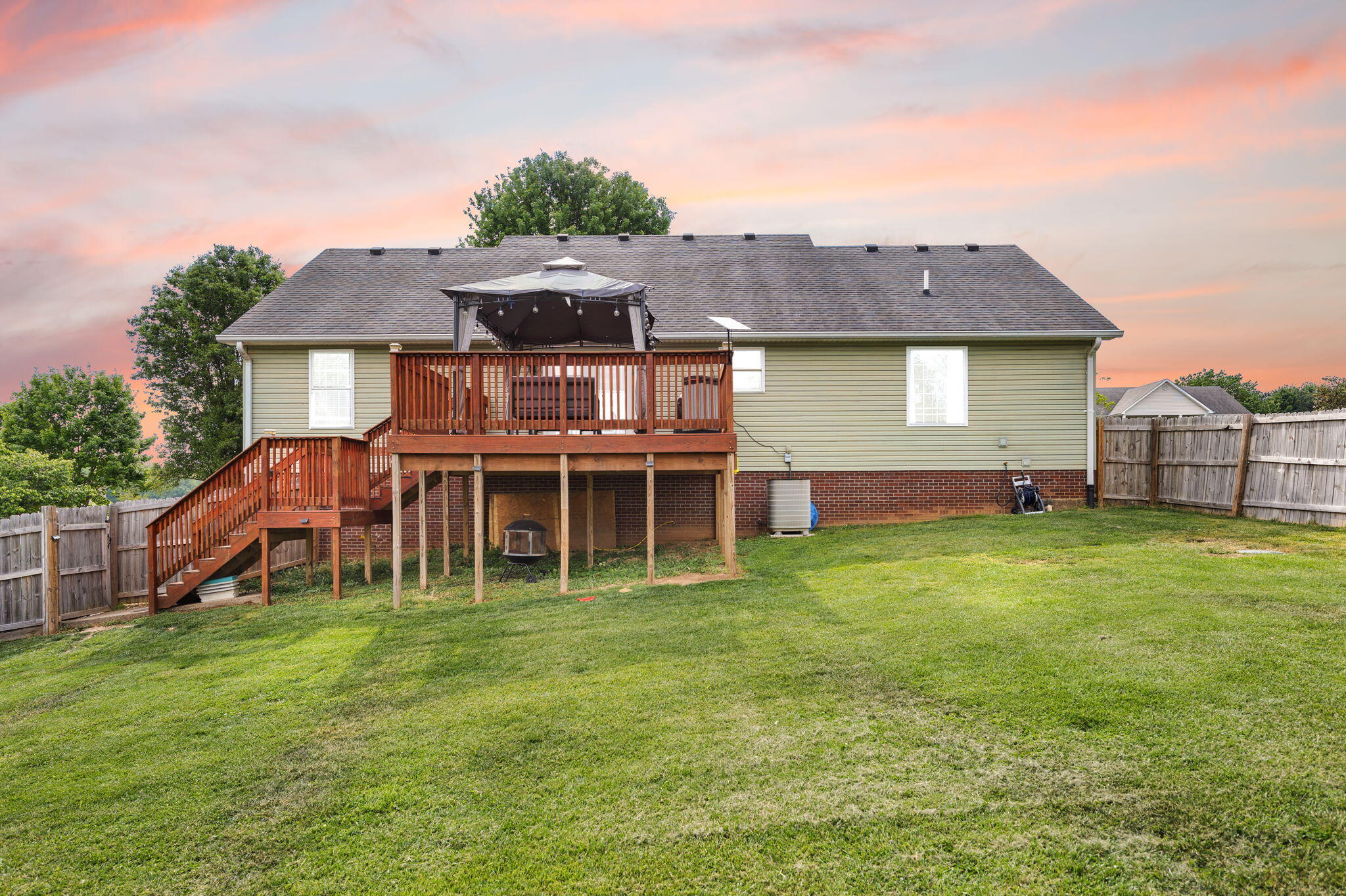 84 Elm Loop Property Photo 53