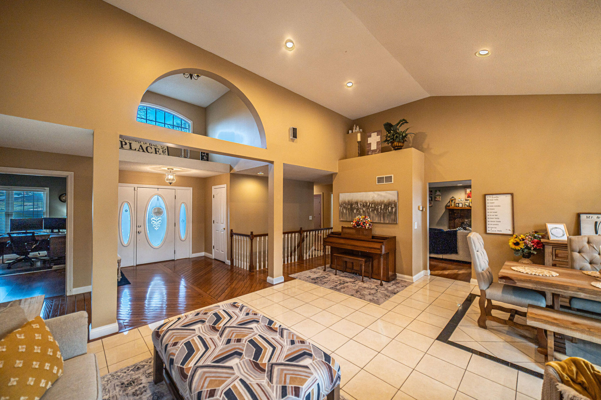 145 Forest View Cove Property Photo 7