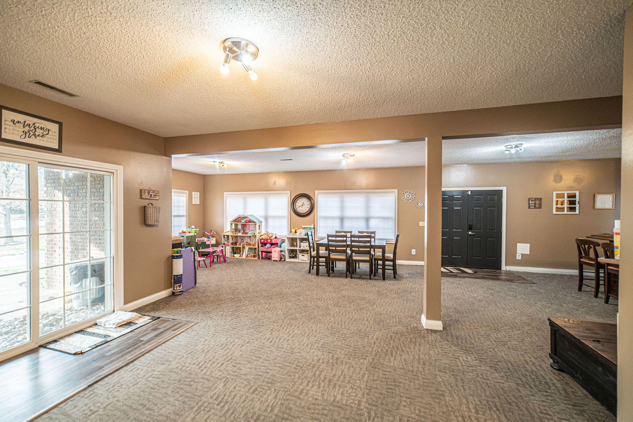 145 Forest View Cove Property Photo 26
