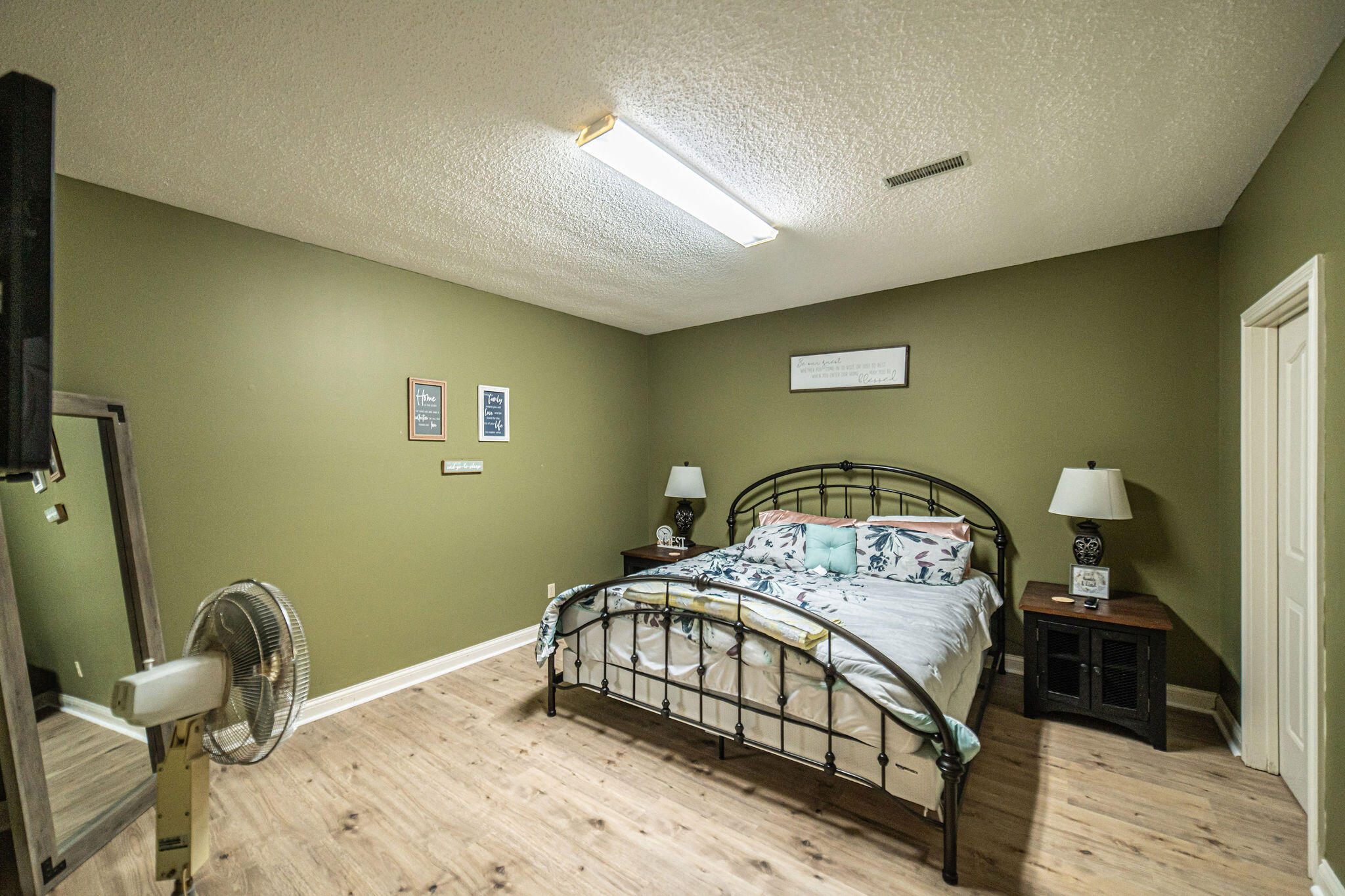 145 Forest View Cove Property Photo 40
