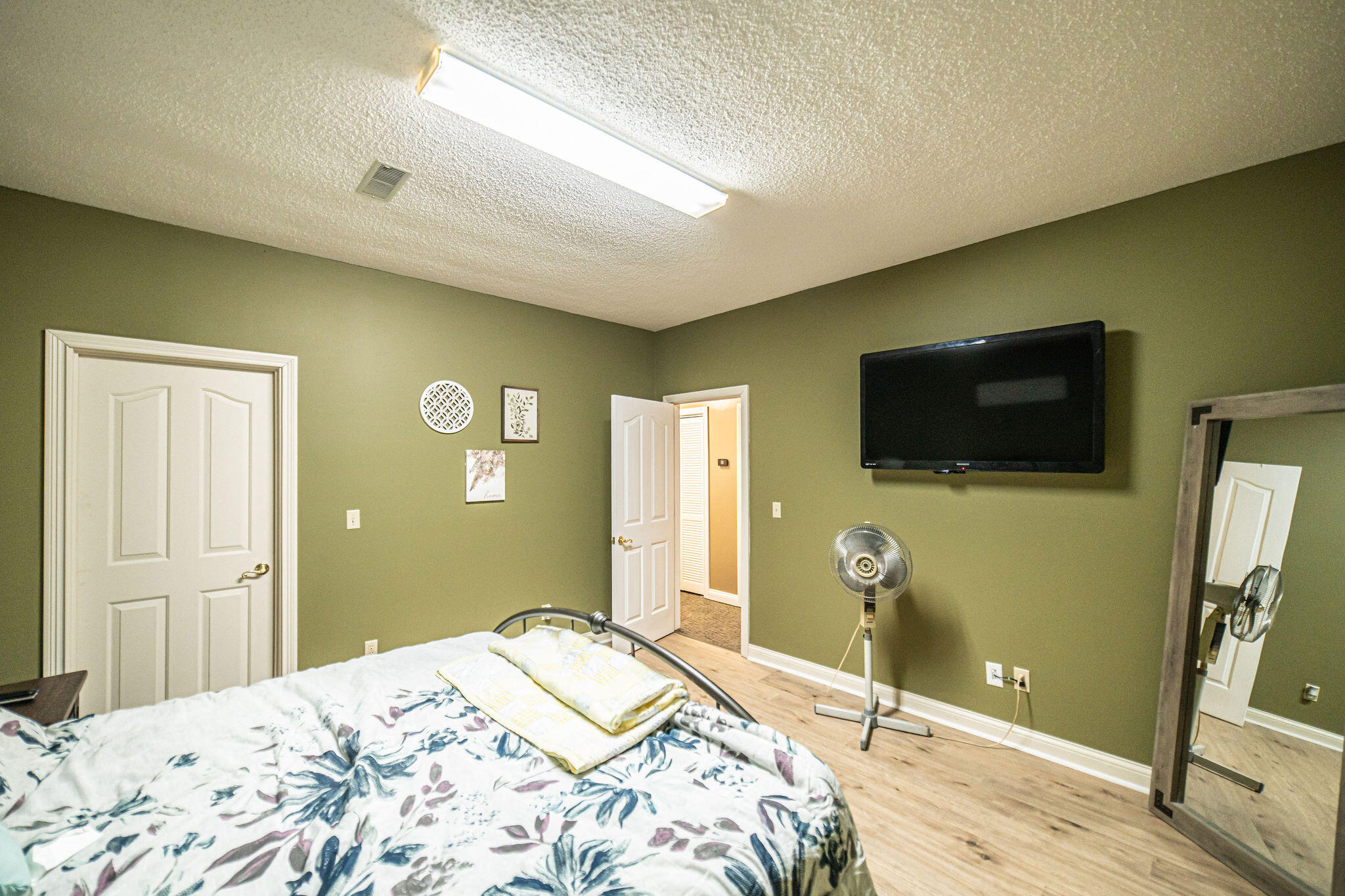 145 Forest View Cove Property Photo 41