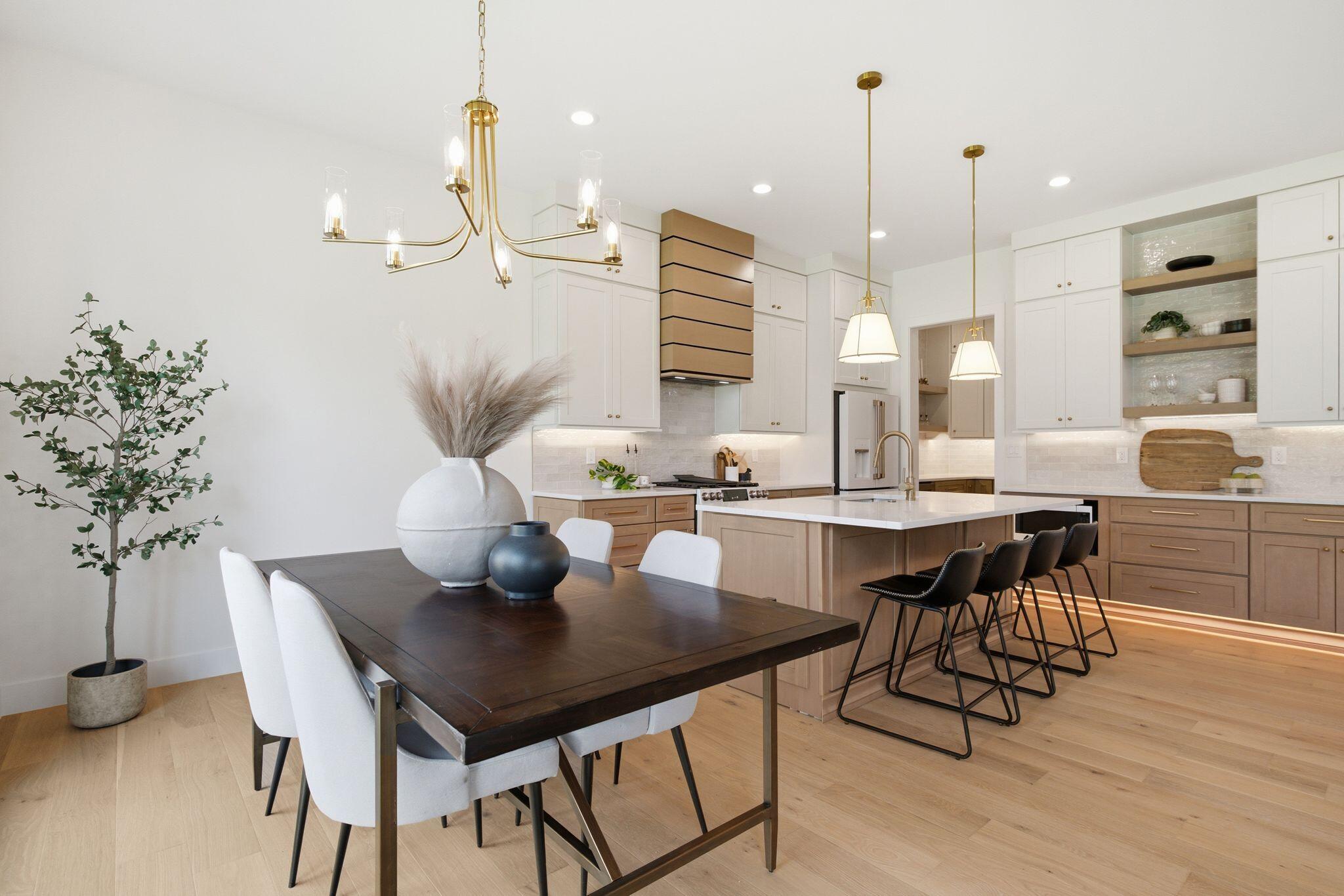 901 Bellerive Boulevard Property Photo 16