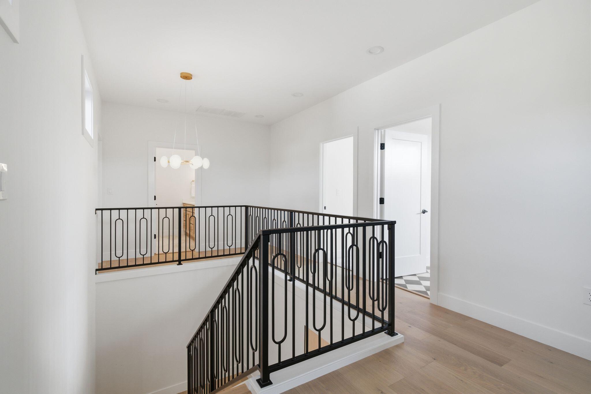 901 Bellerive Boulevard Property Photo 34