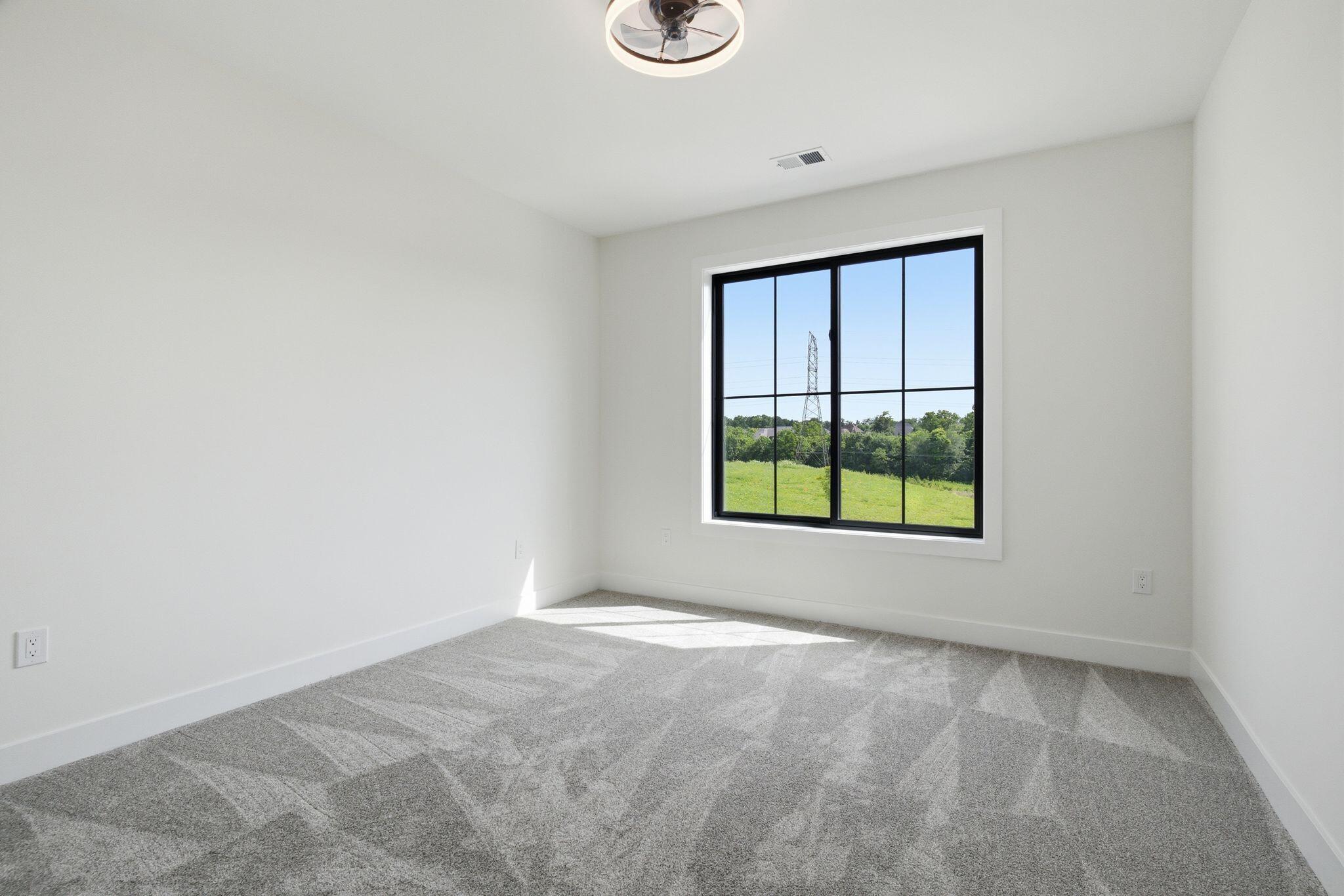 901 Bellerive Boulevard Property Photo 43