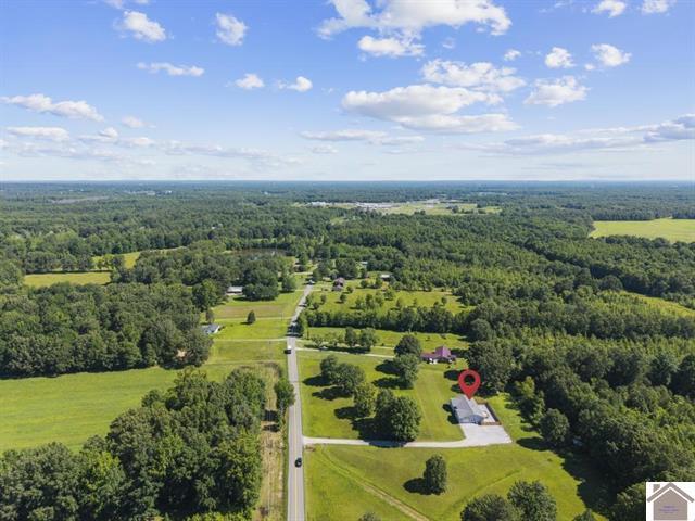 3960 Husband Road Property Photo 25