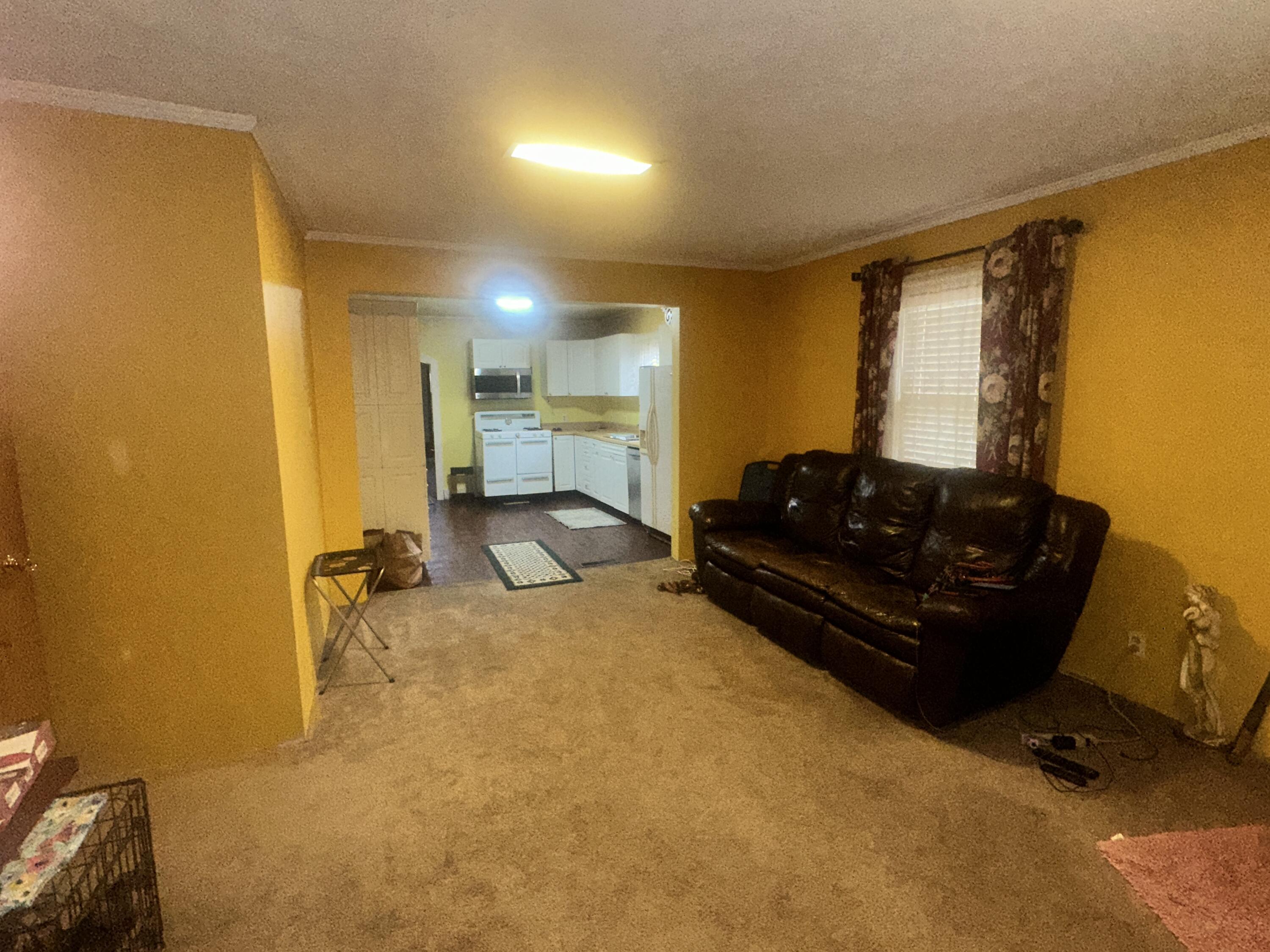 2145 Dixie Avenue Property Photo 4