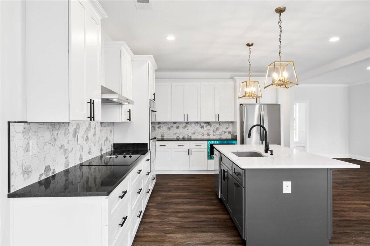 413 Weston Park Property Photo 18