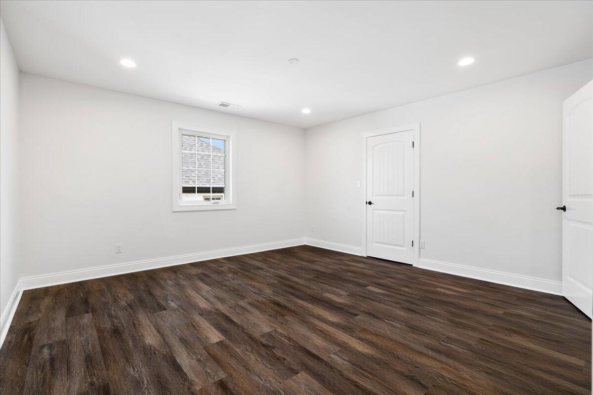 413 Weston Park Property Photo 44