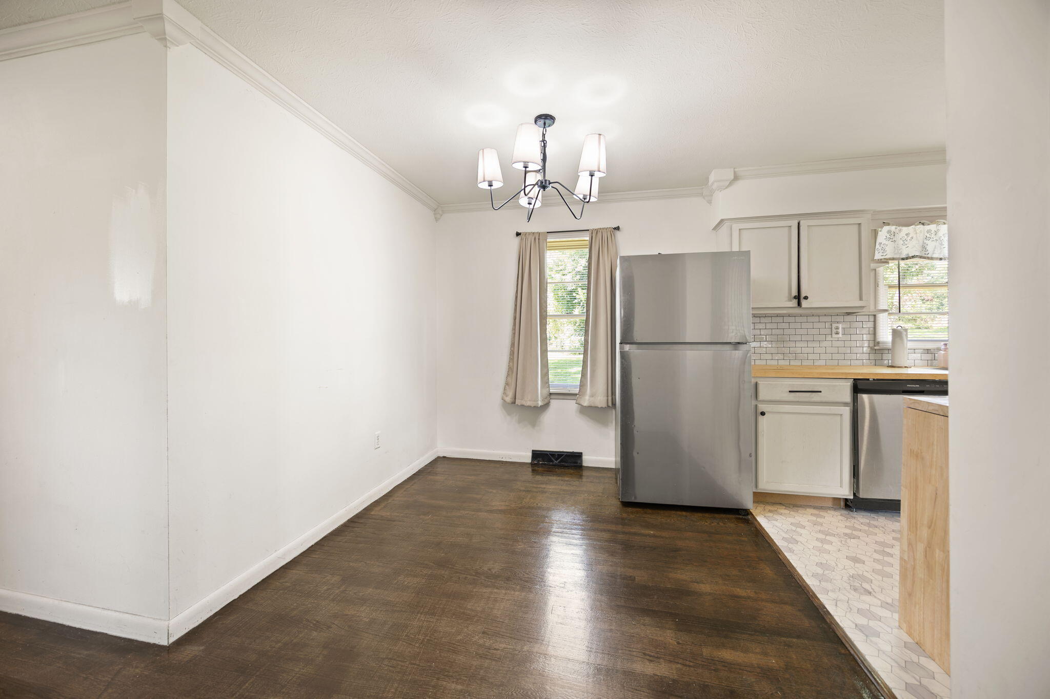 102 Walnut Street Property Photo 7