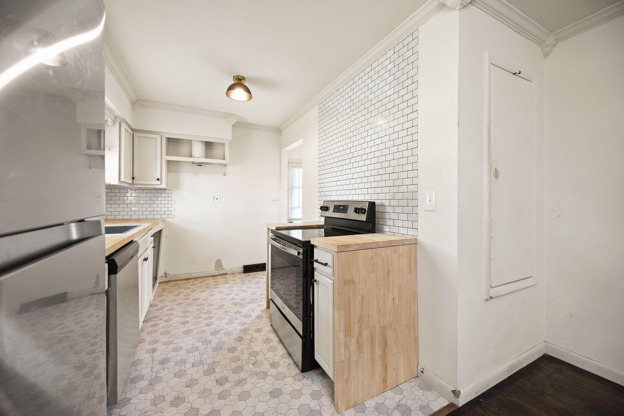 102 Walnut Street Property Photo 10