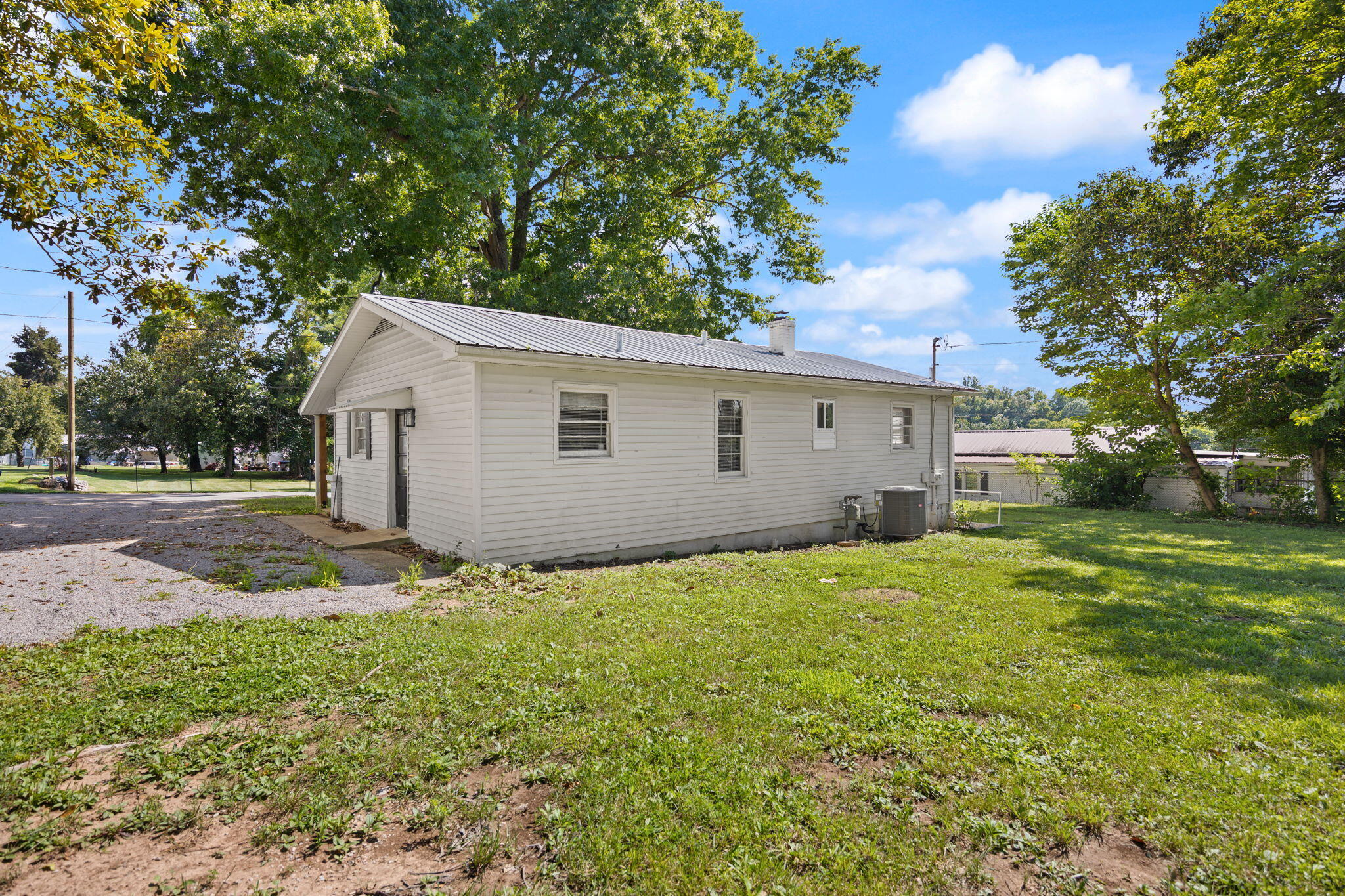 102 Walnut Street Property Photo 31
