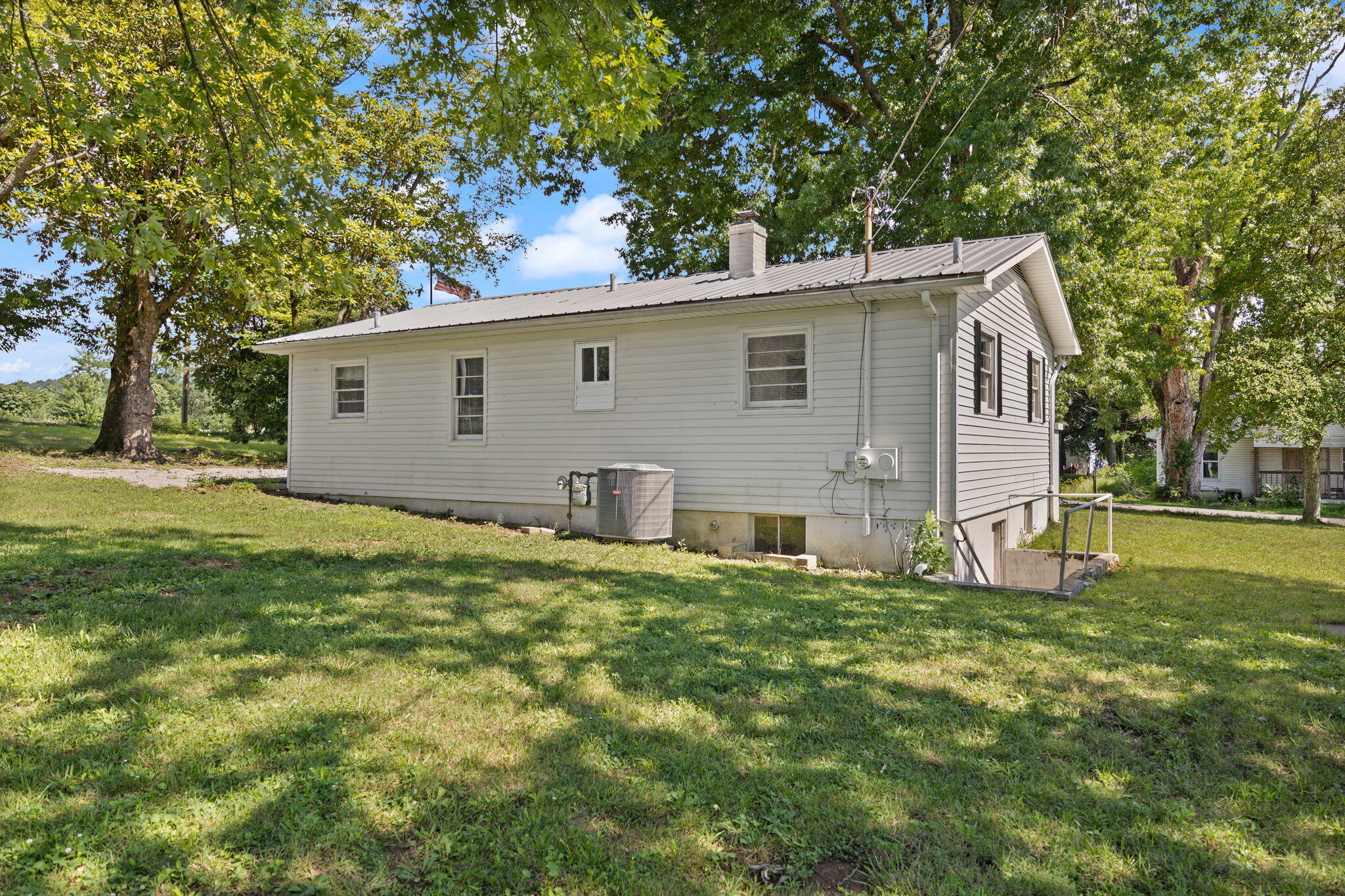 102 Walnut Street Property Photo 33