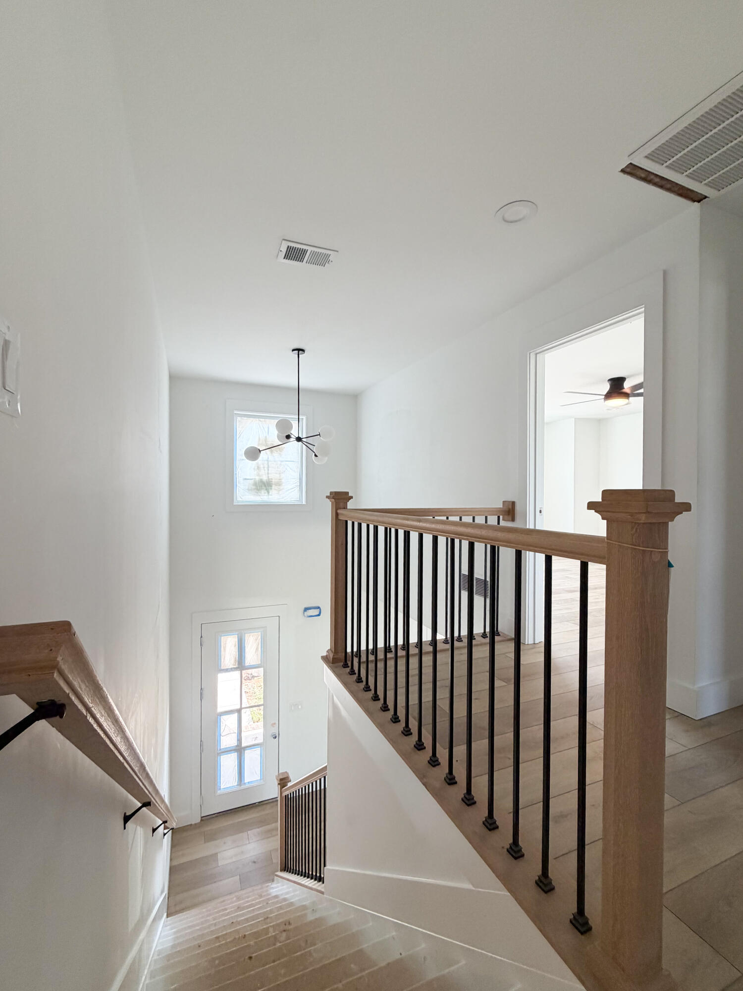 323 Skaggs Boulevard Property Photo 4
