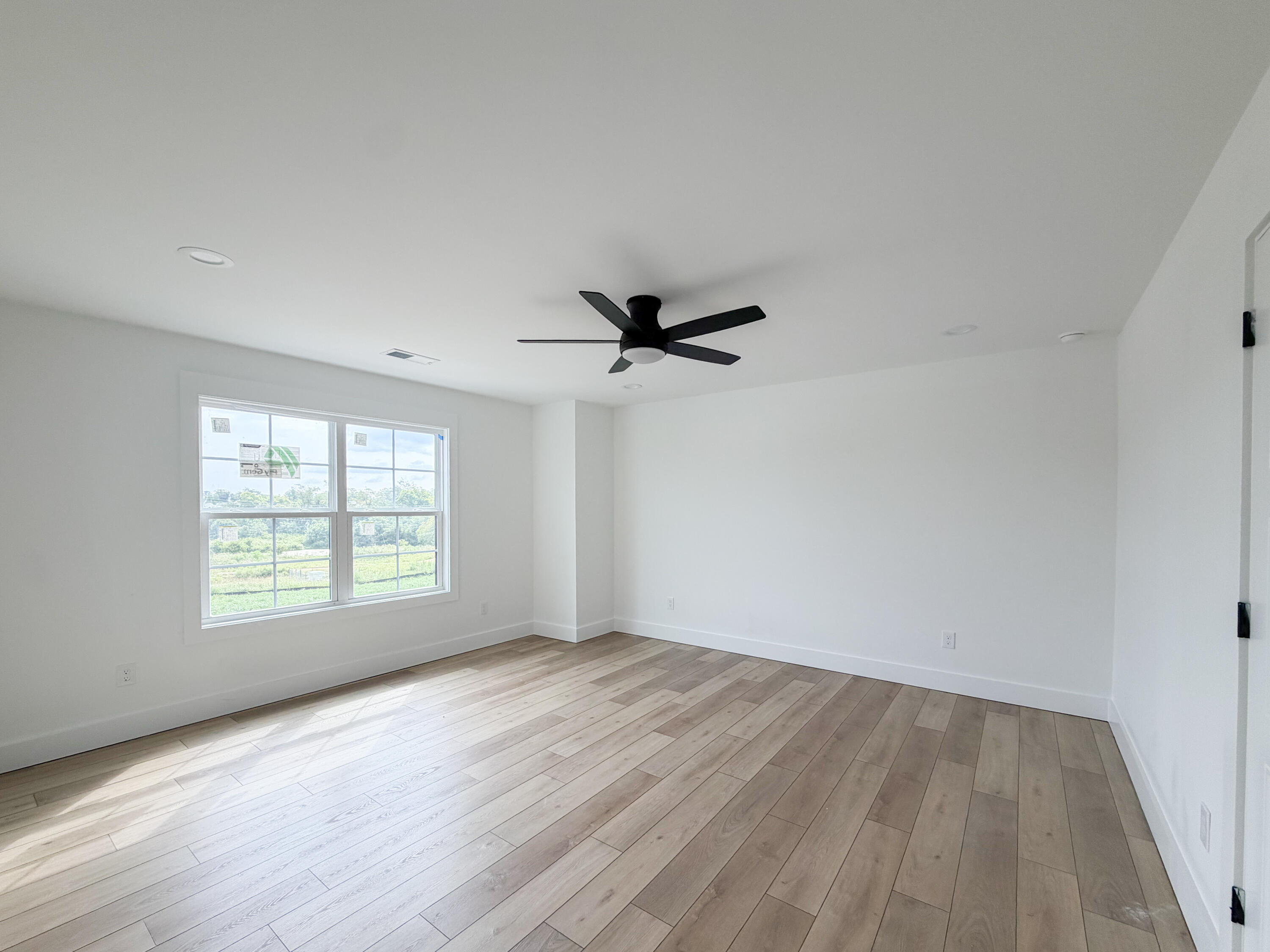323 Skaggs Boulevard Property Photo 20