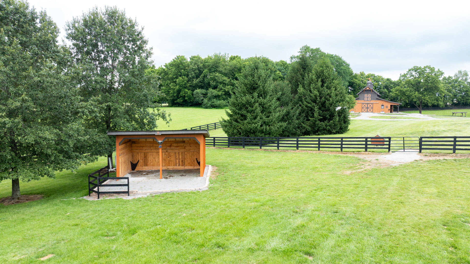 1261 Todds Station Property Photo 63
