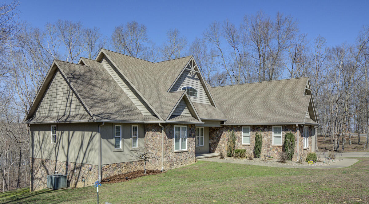81 Pier Lane Property Photo 4