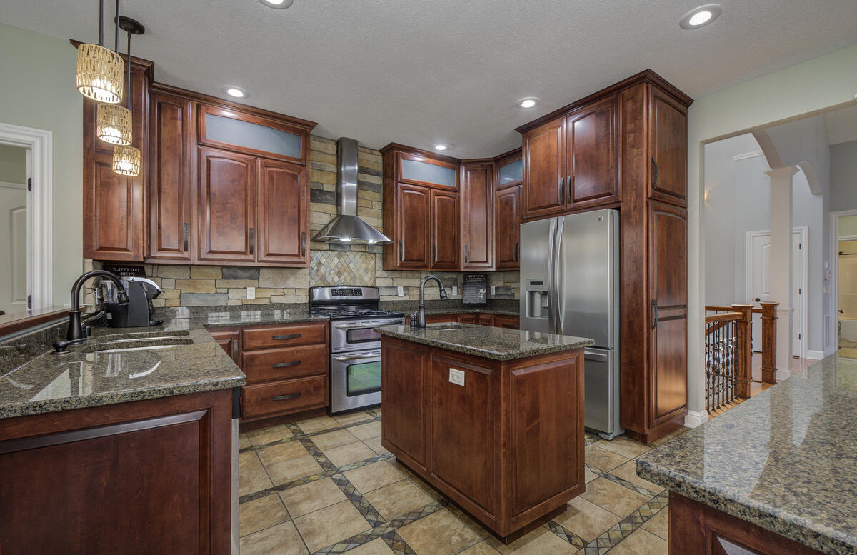 81 Pier Lane Property Photo 15