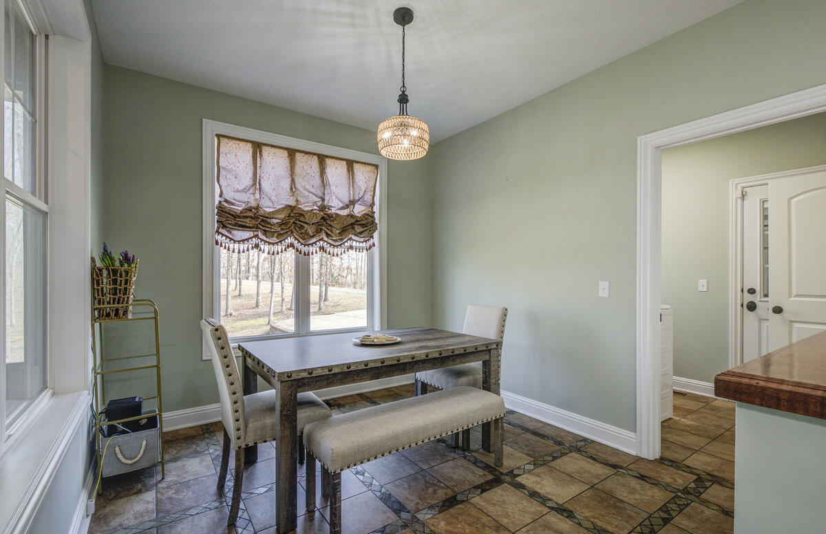 81 Pier Lane Property Photo 16