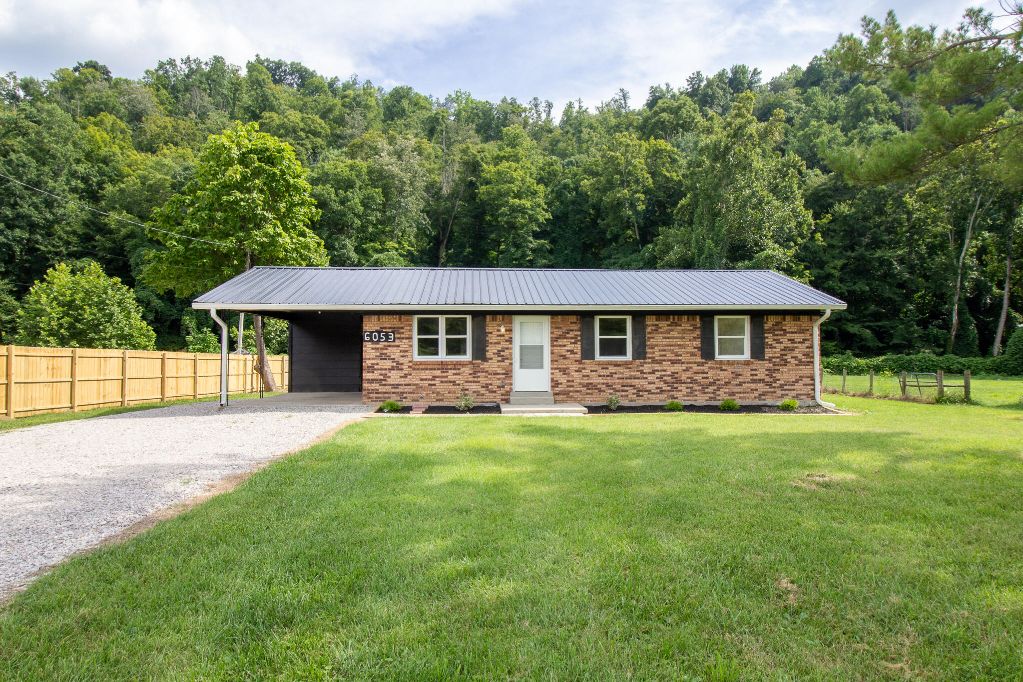 6053 W U.s. 460 Highway Property Photo 2