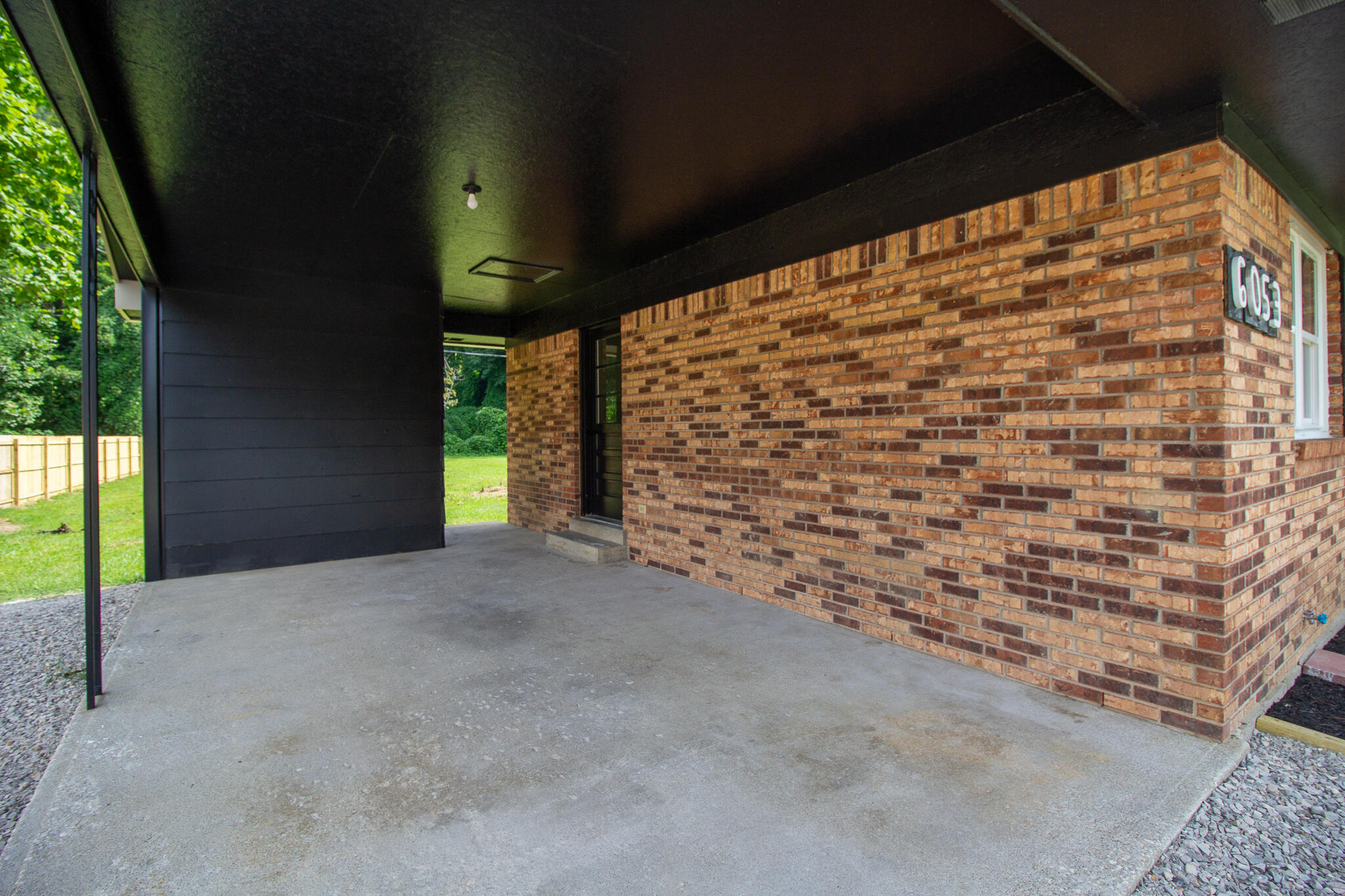 6053 W U.s. 460 Highway Property Photo 5