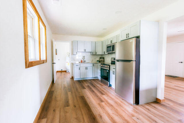 6053 W U.s. 460 Highway Property Photo 8