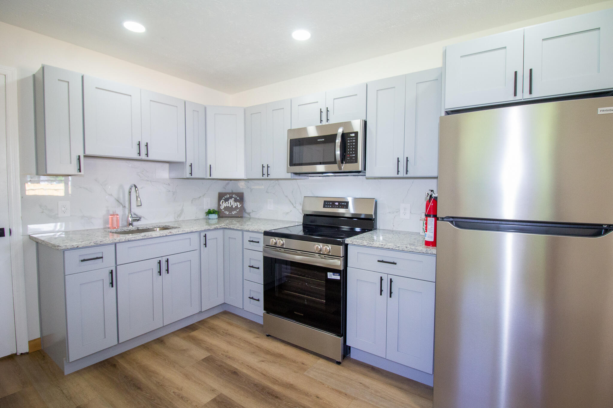 6053 W U.s. 460 Highway Property Photo 10
