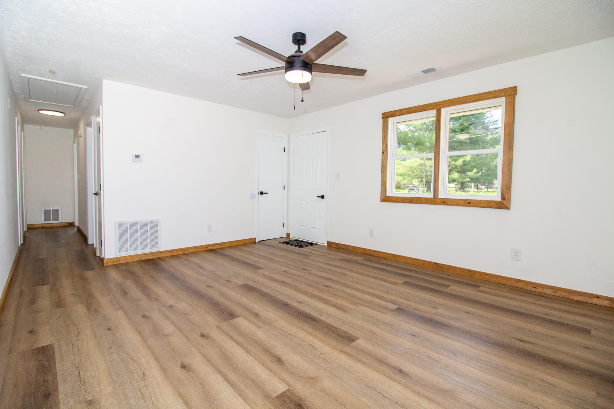6053 W U.s. 460 Highway Property Photo 15