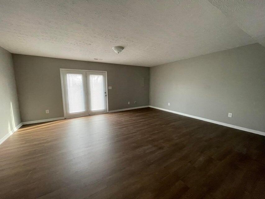 205 Tanbark Drive Property Photo 5