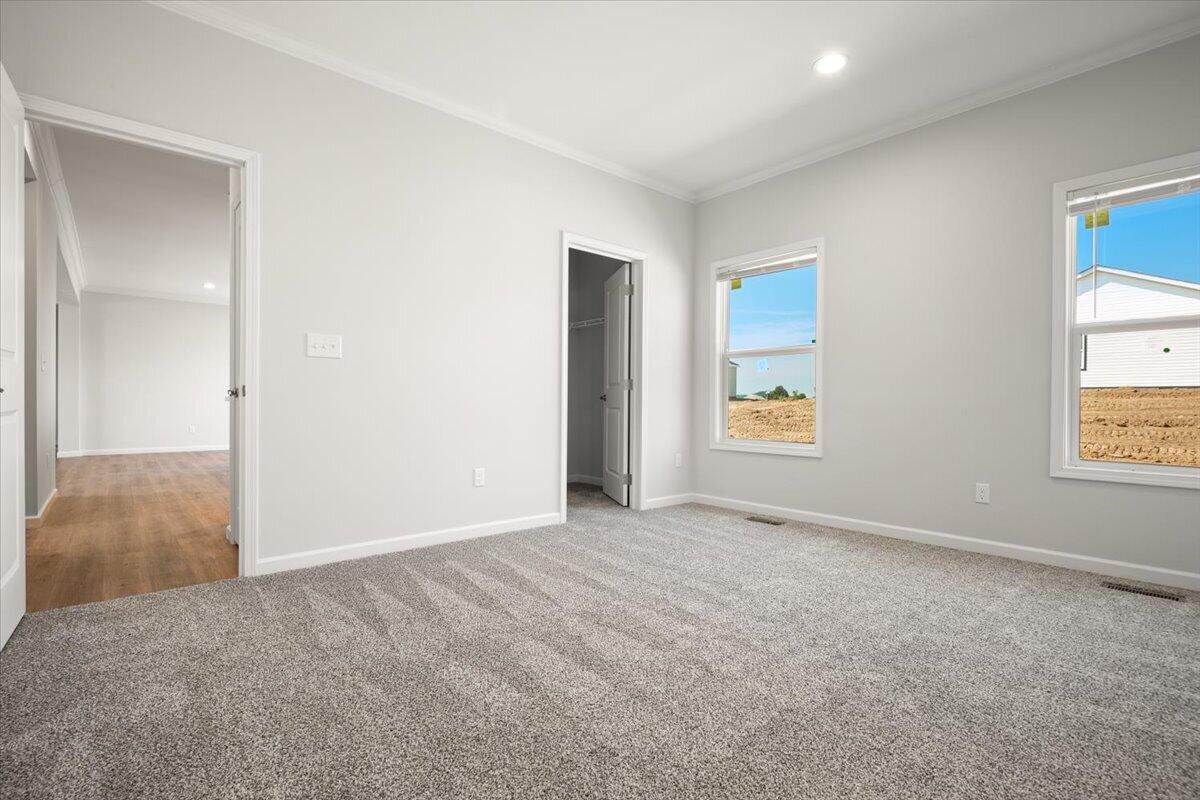 785 Sam Black Road Property Photo 16