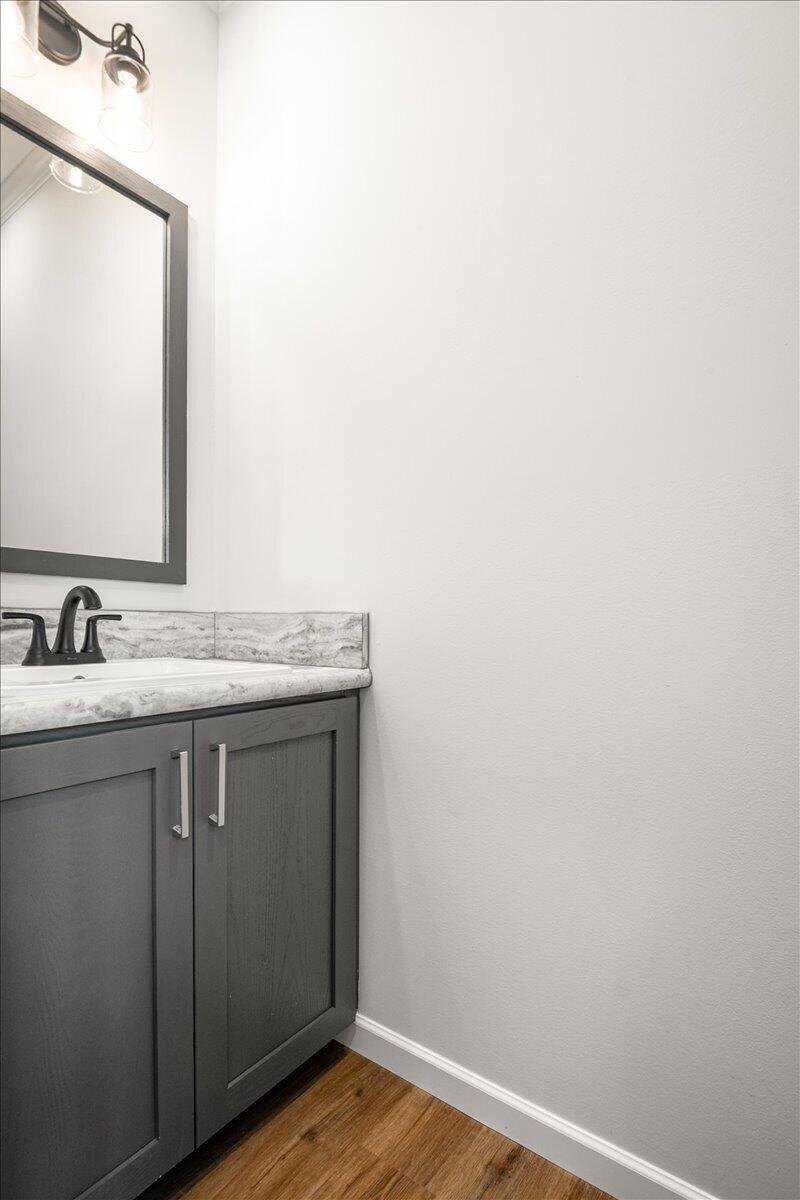 785 Sam Black Road Property Photo 25