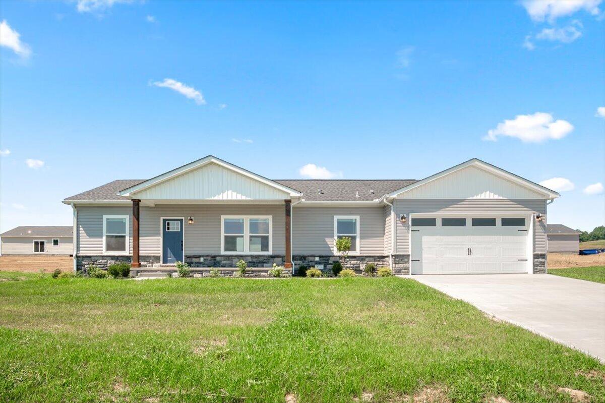 785 Sam Black Road Property Photo 30