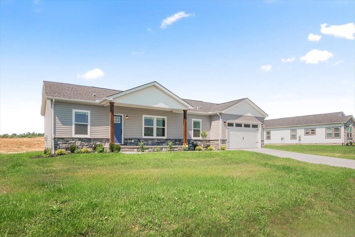 785 Sam Black Road Property Photo 31