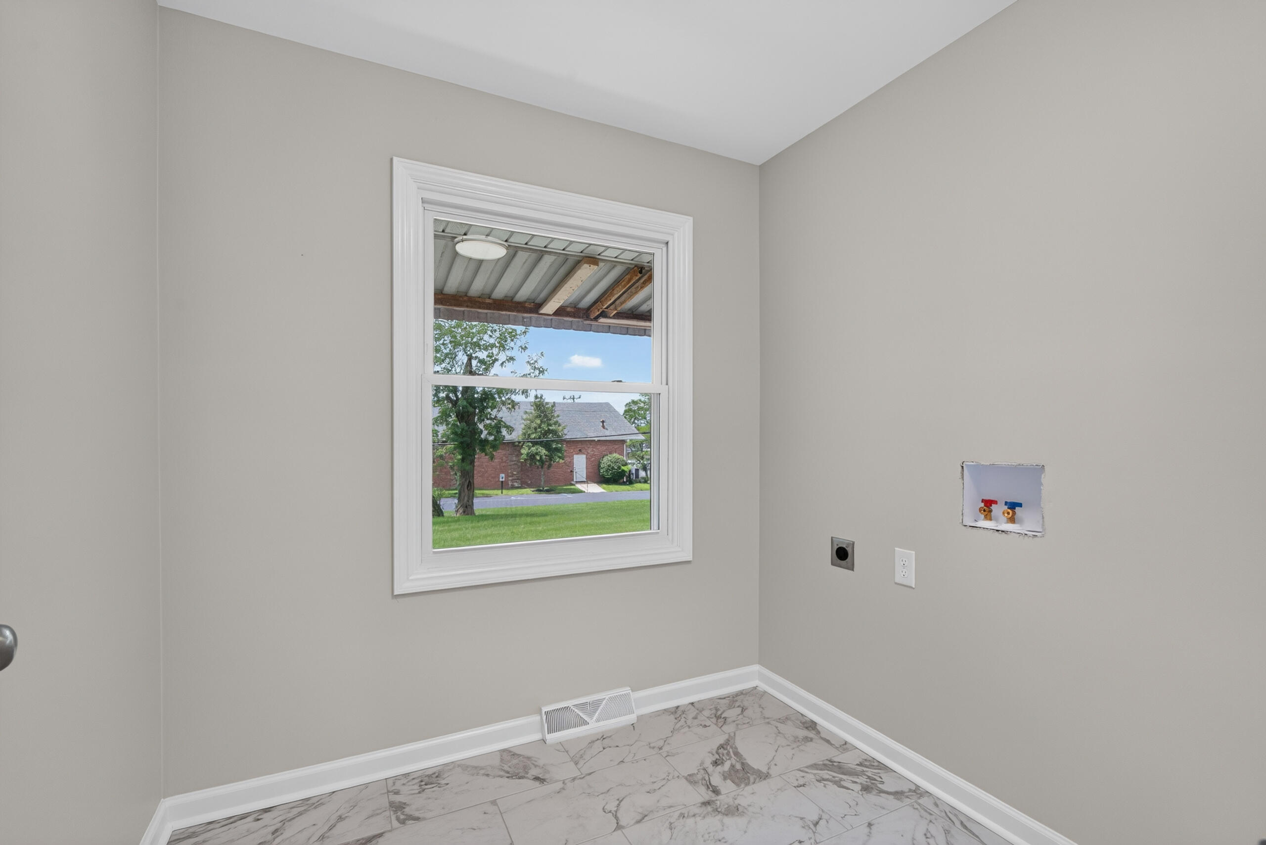 100 Natchez Trace Property Photo 19