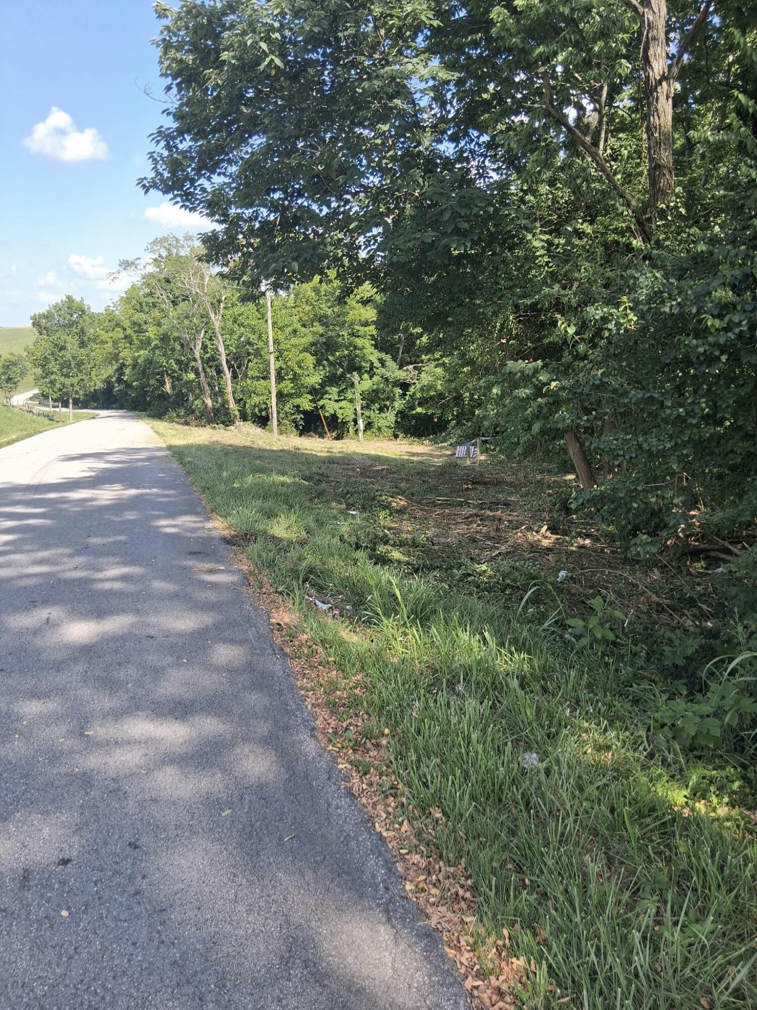 2707 Short Pike Property Photo 5