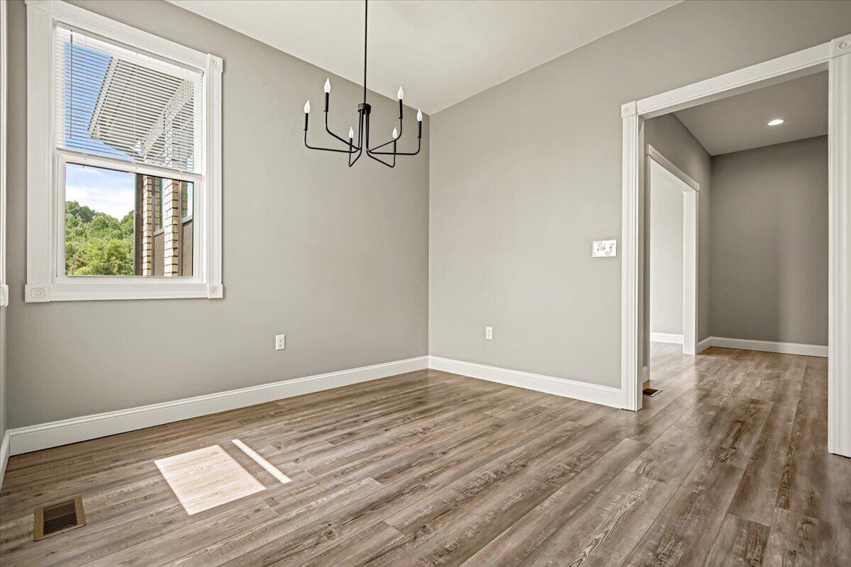43 Cedar Ridge Drive Property Photo 13