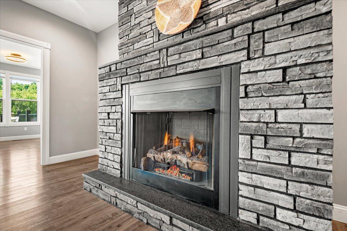 43 Cedar Ridge Drive Property Photo 15