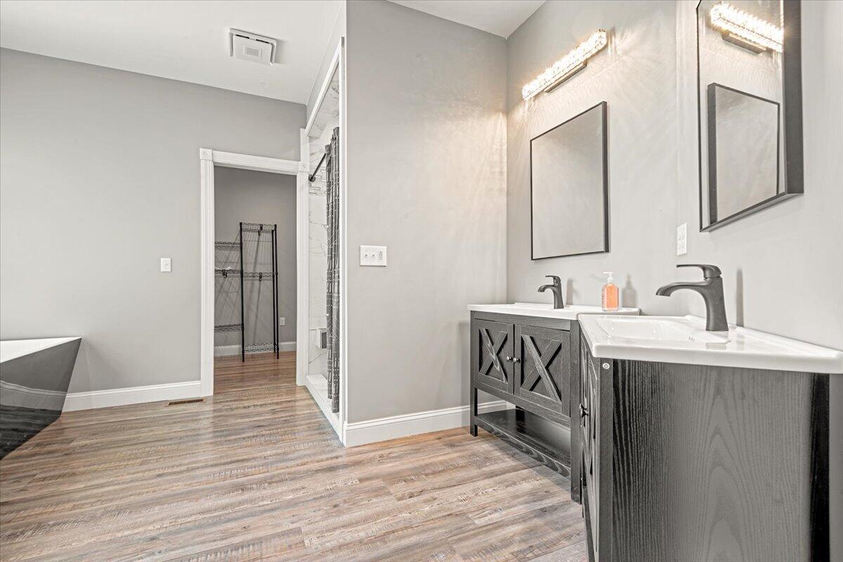 43 Cedar Ridge Drive Property Photo 22