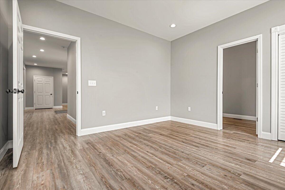 43 Cedar Ridge Drive Property Photo 30