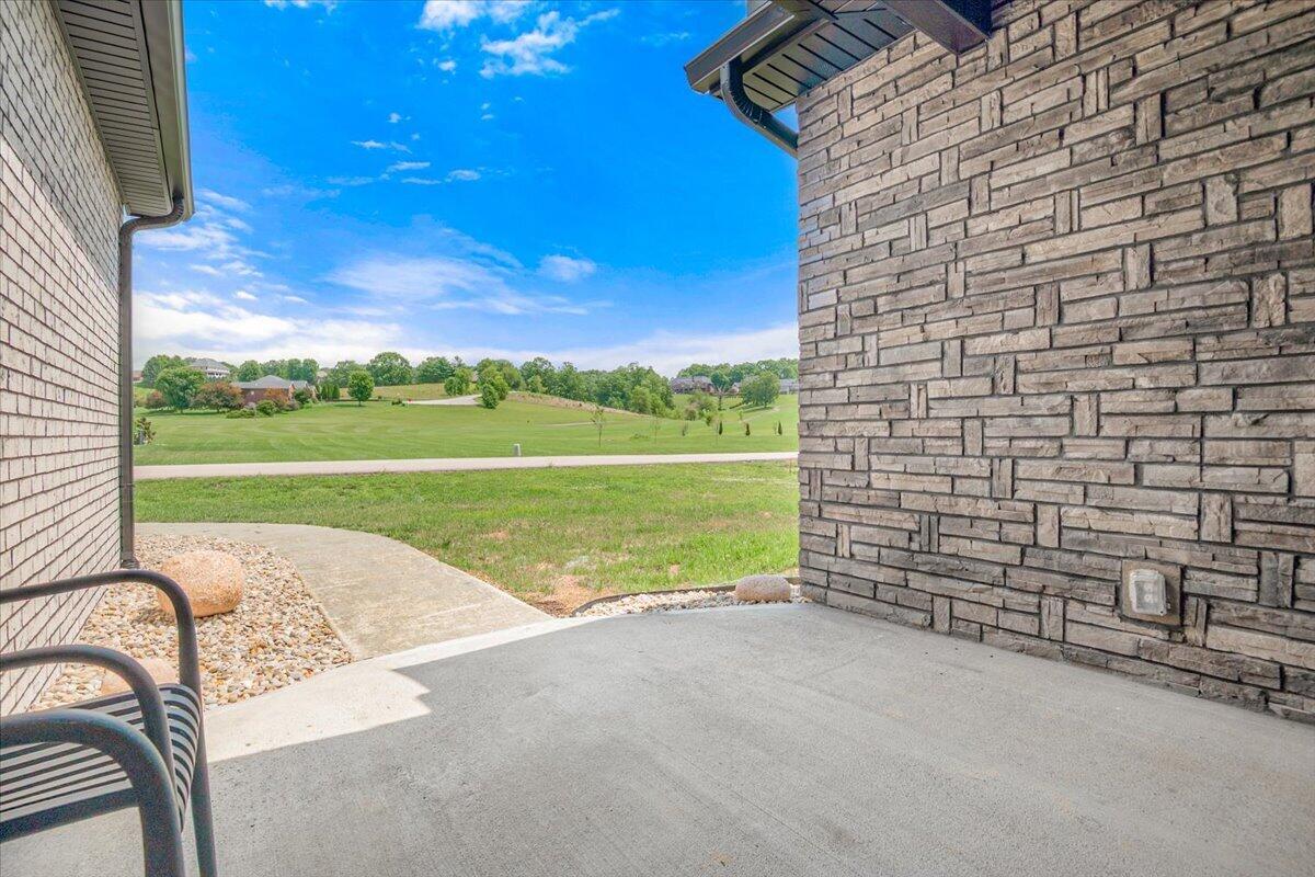 43 Cedar Ridge Drive Property Photo 42