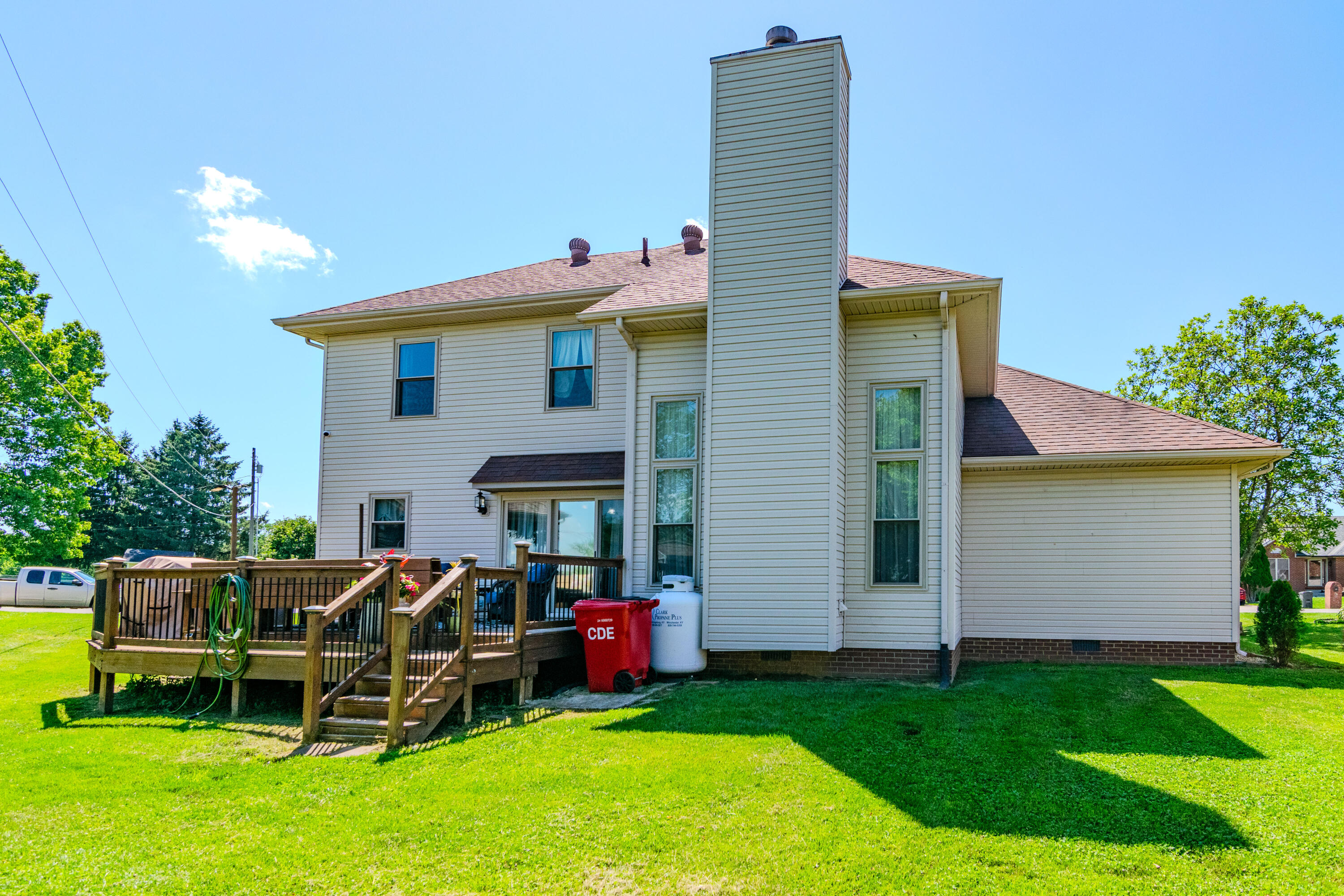 107 Hibiscus Lane Property Photo 9