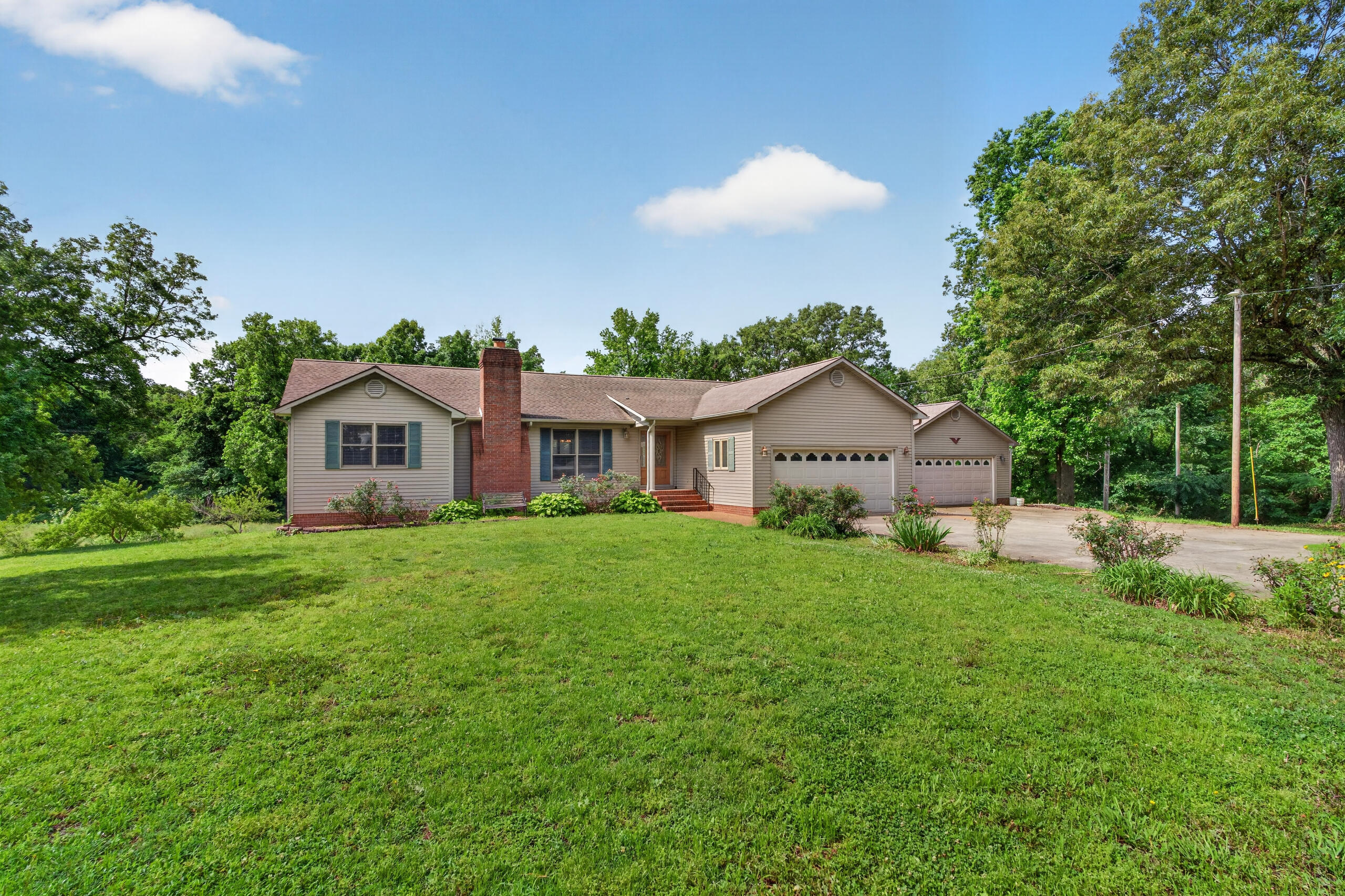 978 Fred Road Property Photo 1