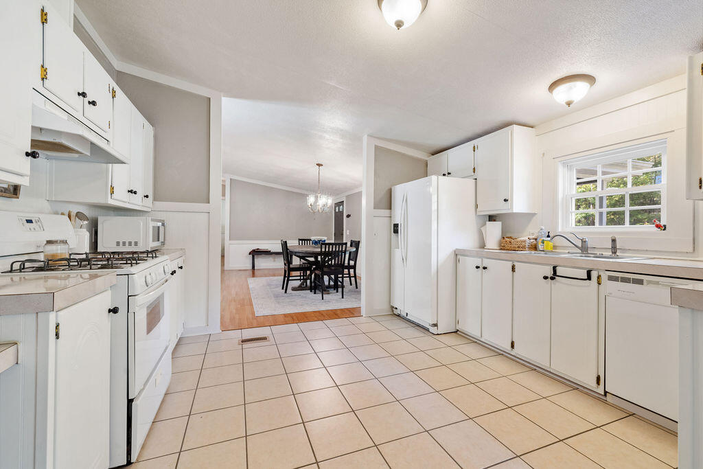 30 Panorama Drive Property Photo 17