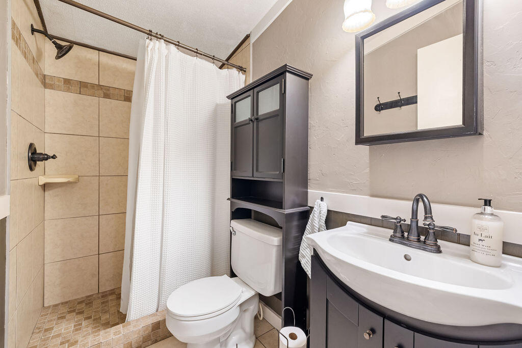 30 Panorama Drive Property Photo 34