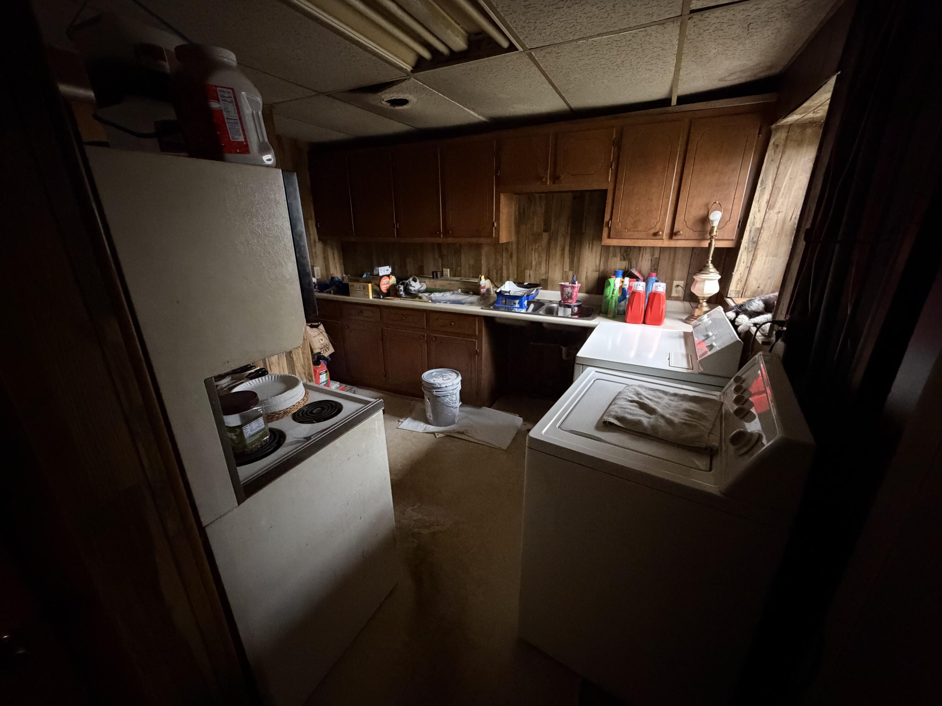 416 Williams Street Property Photo 17