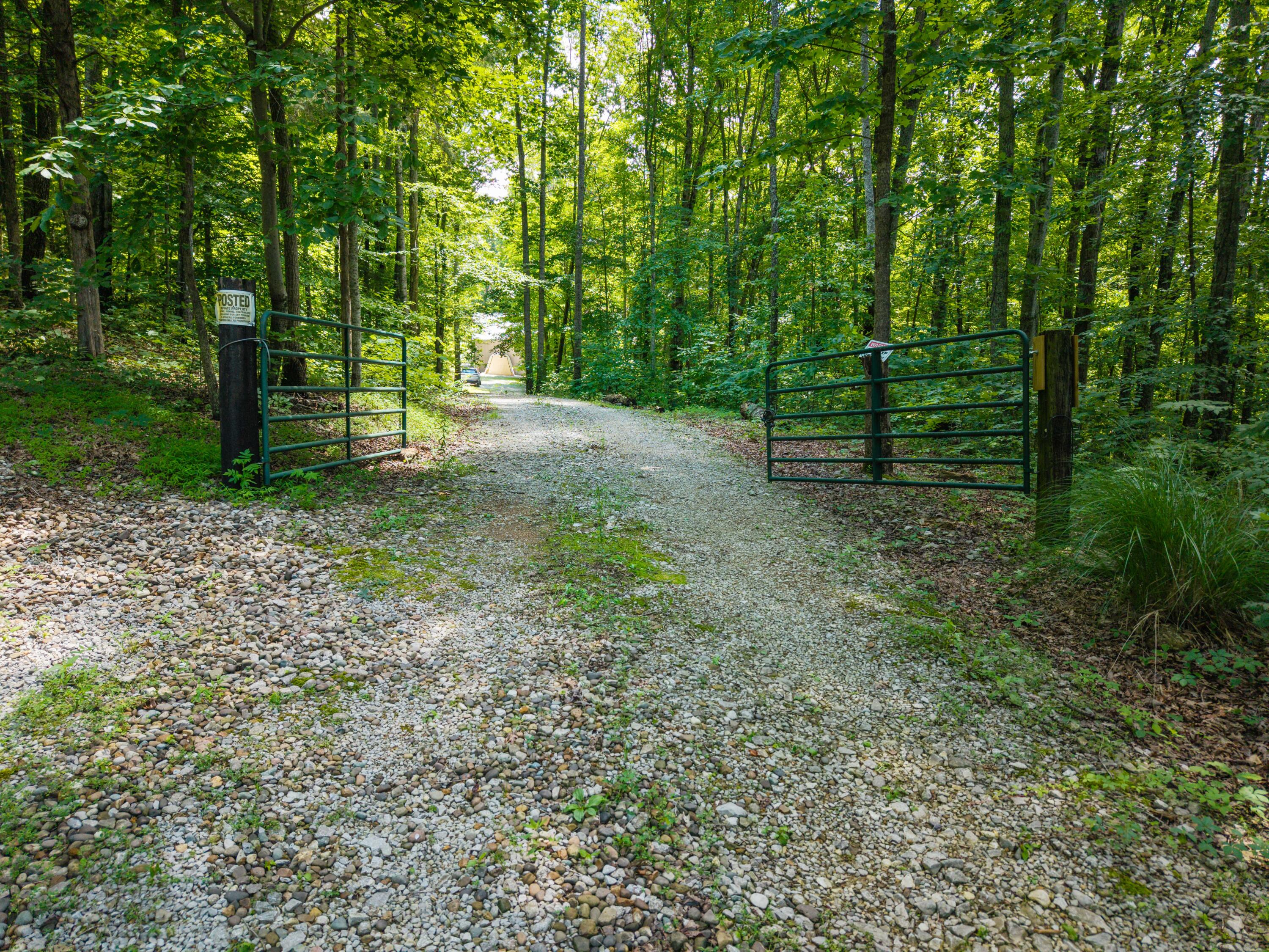214 Price Valley Cemetery Road Property Photo 6