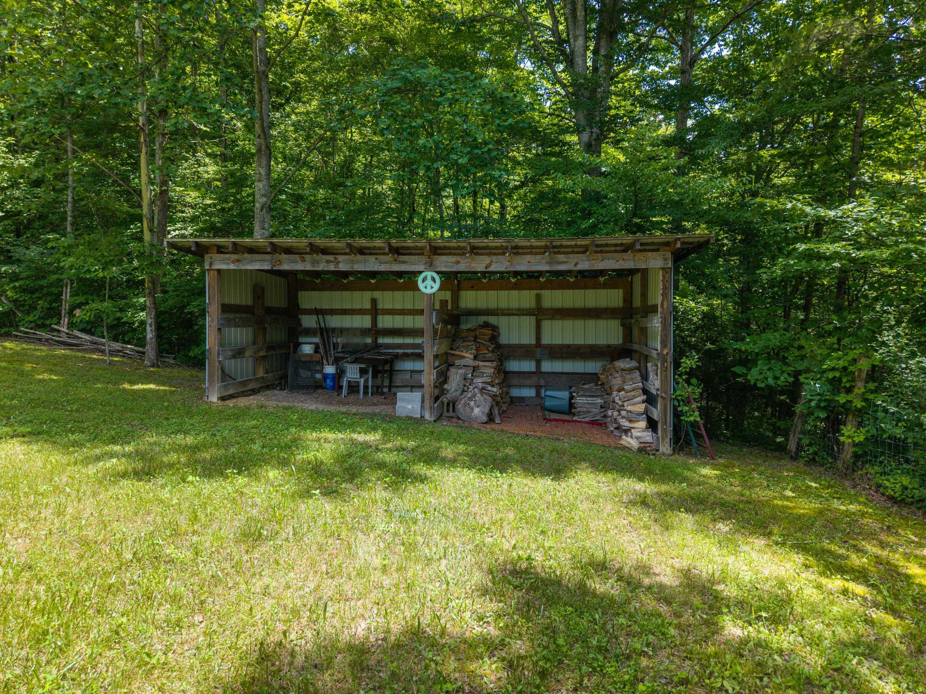 214 Price Valley Cemetery Road Property Photo 40