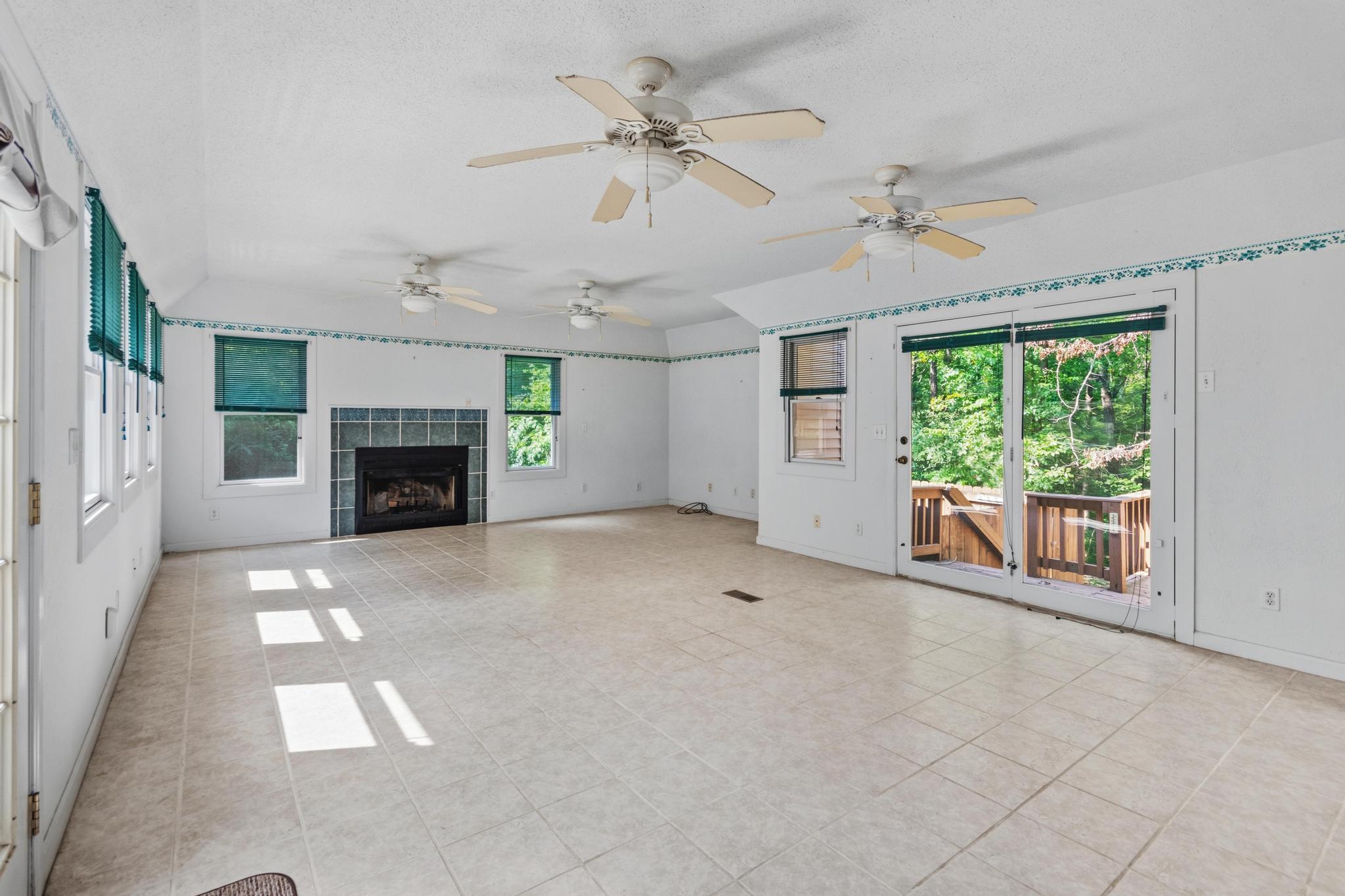 209 Jonathan Shores Road Property Photo 15