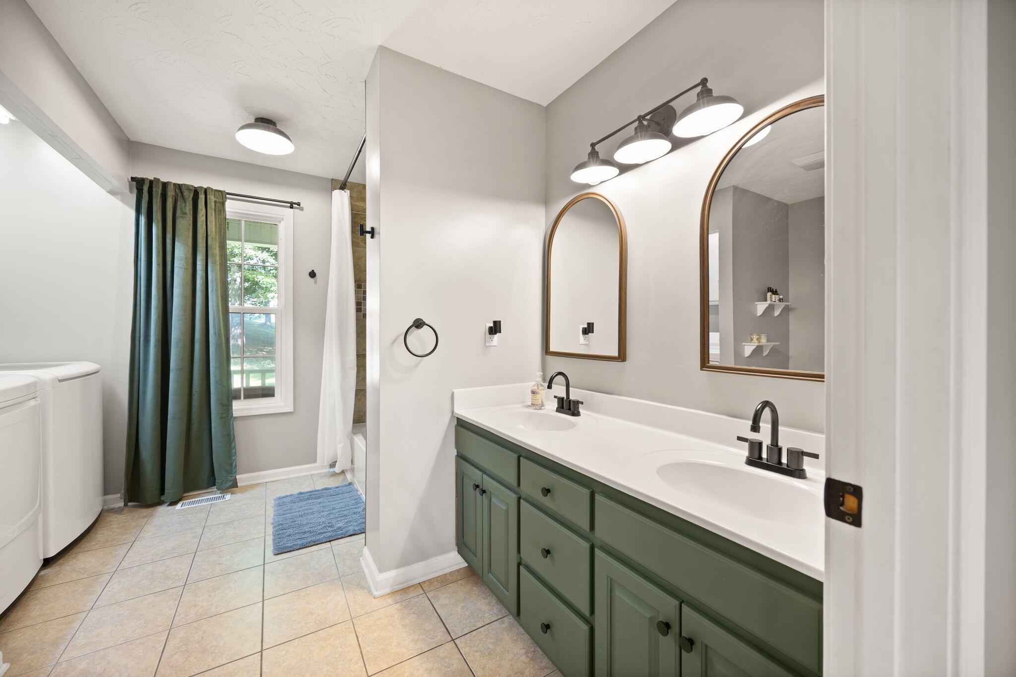 529 Cliffside Drive Property Photo 27
