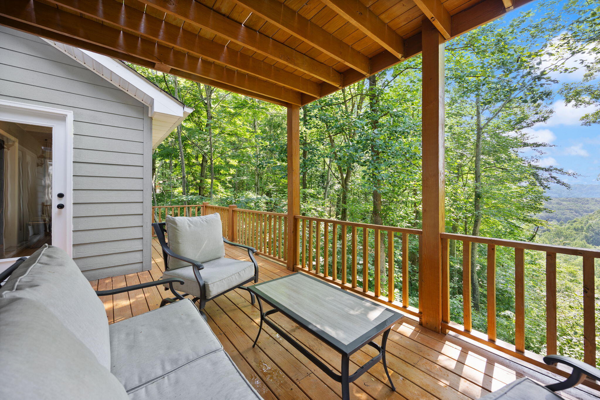 529 Cliffside Drive Property Photo 43
